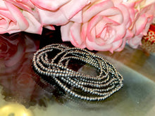 Cargar imagen en el visor de la galería, Silver Grace Elastic waist beads set